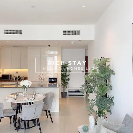 شقة Phenomenal 1Br In Marina Gate 2,Full Marina View دبي المظهر الخارجي الصورة