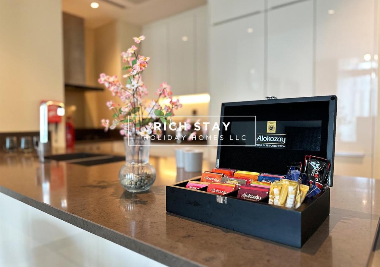 Phenomenal 1br In Marina Gate 2,full Marina View شقة *